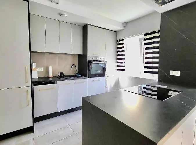 Project Comfort Apartament Zwierzyniecka 15/7 Torwar * وارسو